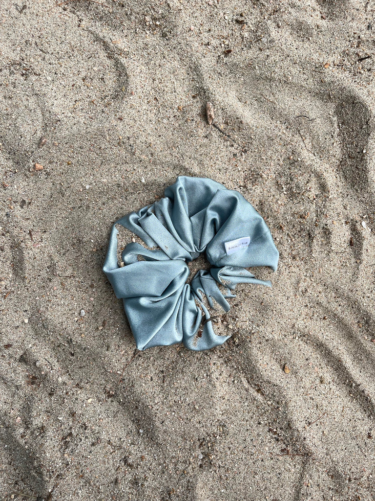 Malibu Scrunchie